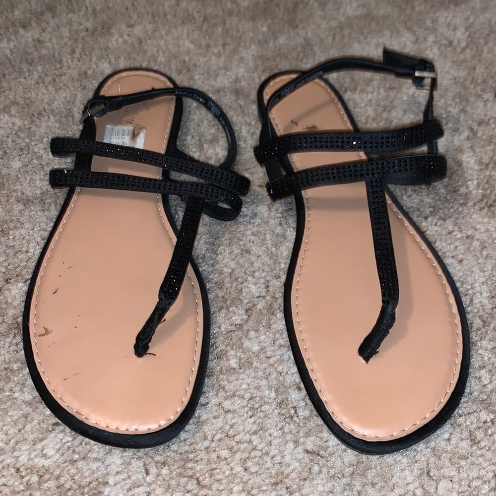 Flat black sandal